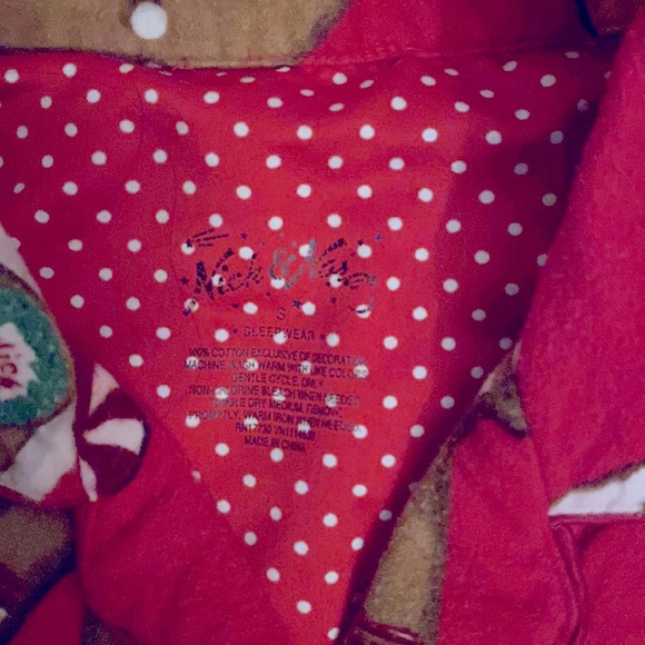 NICK&NORA FLANNEL PJ SET, sock monkey Christmas gingerbread house Size Small EUC - Picture 4 of 8